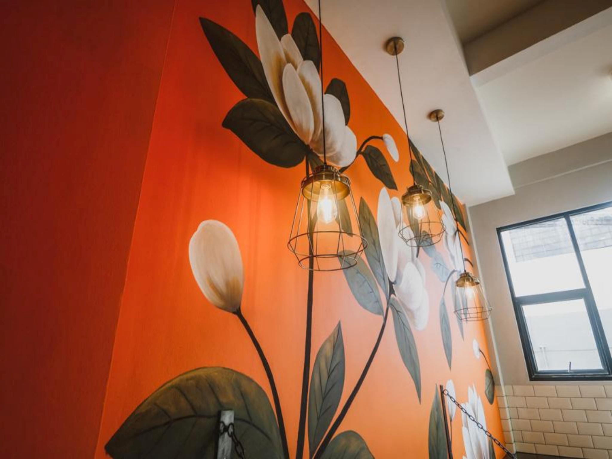 RedDoorz Plus near Mall Slipi Jaya Jakarta Bagian luar foto